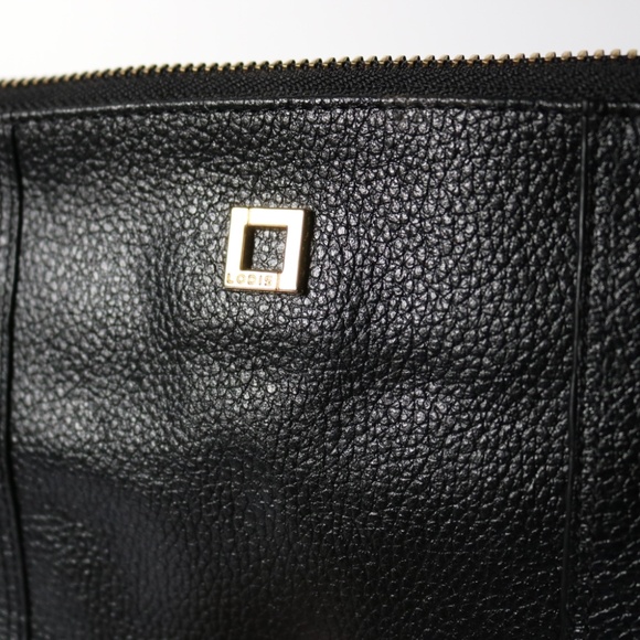 LODIS black leather wristlet purse/wallet with removable strap. - Picture 5 of 7
